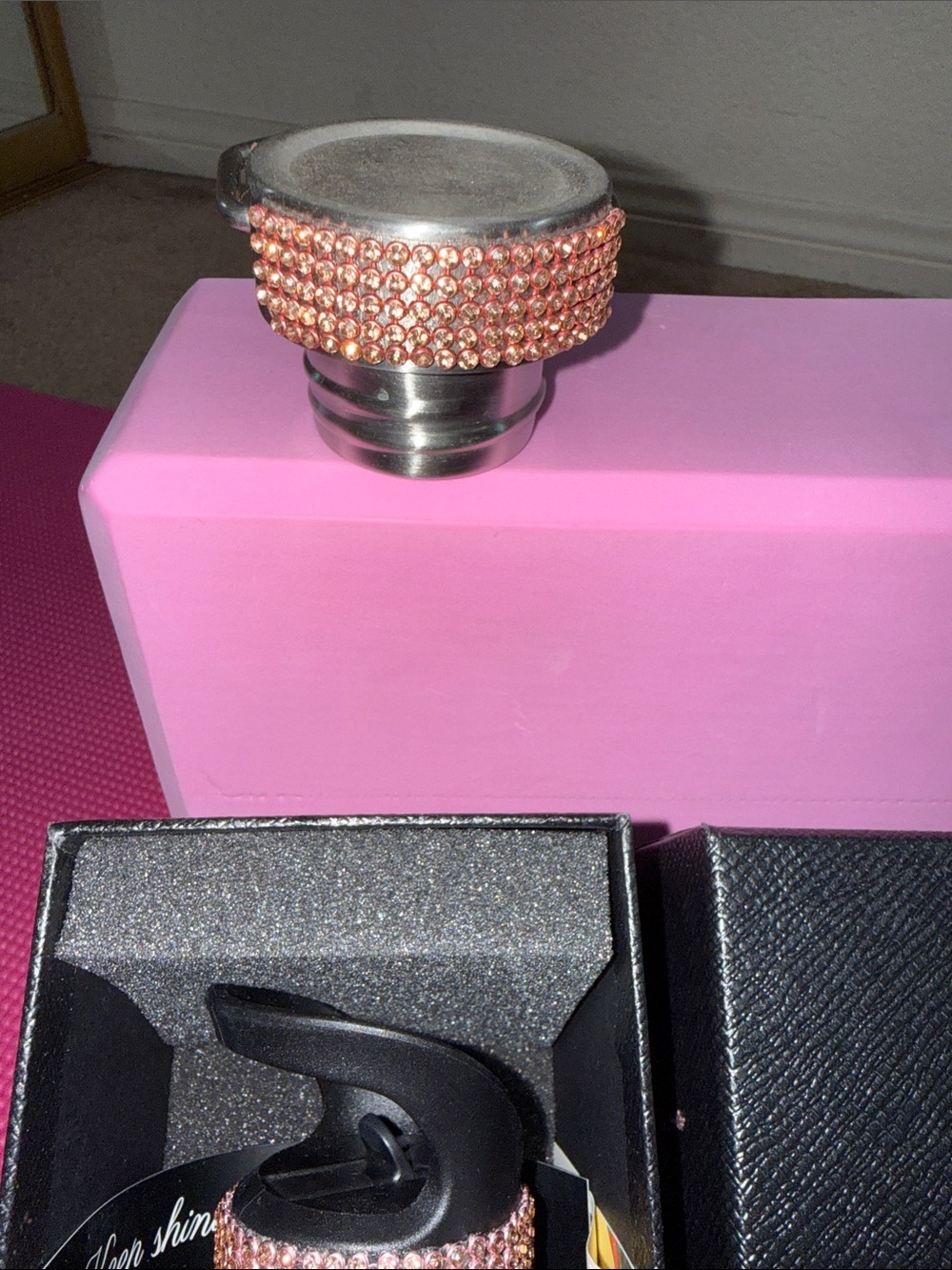 TOMTO Crystal Bling Water Bottle - Rose Gold small - Picture 3 of 6
